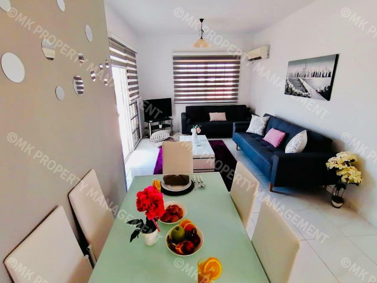 Lysia Sea-View Apartment Larnaca Exterior photo